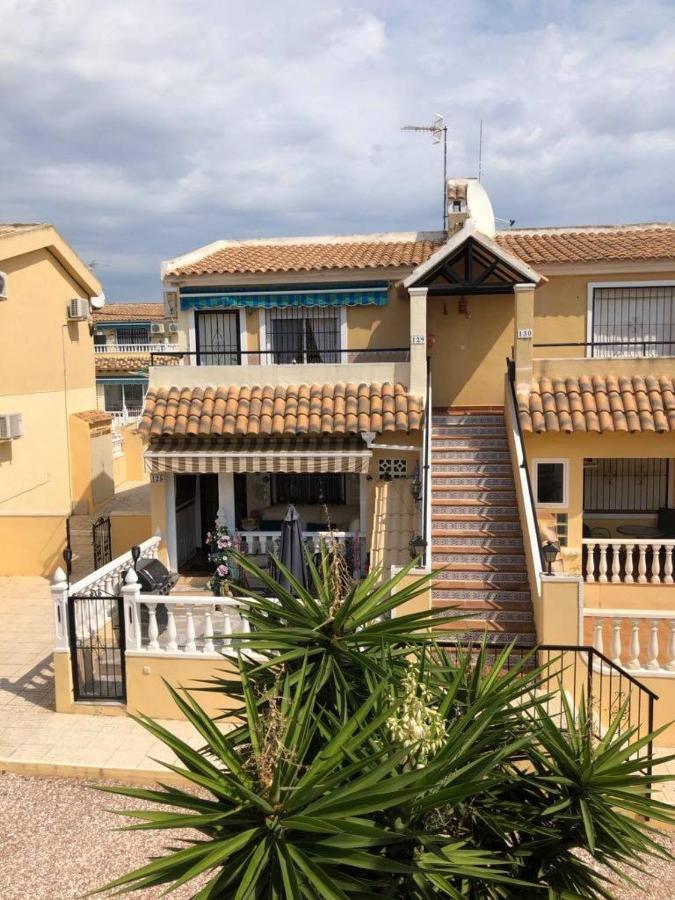 Apartment In Villamartin Екстериор снимка
